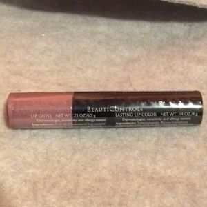 Lip Gloss & Lasting Lip Color in One! Long lasting